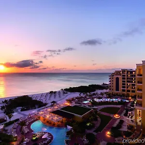 The Ritz-carlton, Aruba Палм Бич