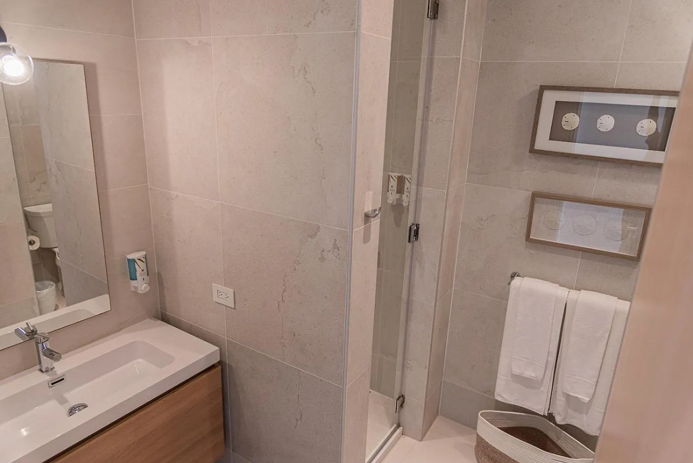 Opal Rental III Palm Beach Villa